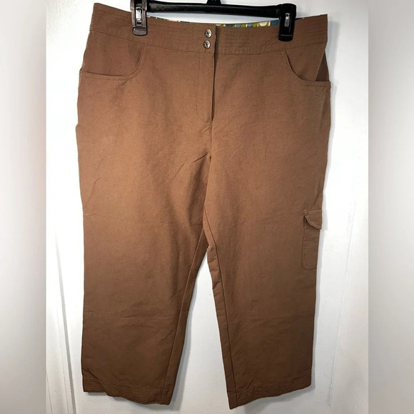 Sahalie,14, wide leg, high-rise, cargo pocket w/ snap zip, crop stretch, pant - Picture 1 of 6